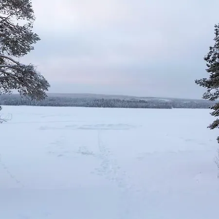 Arctic Aurora Holiday Villa *